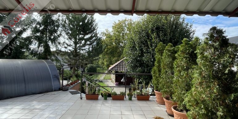Corelis Imobiliare Alba Iulia, garsoniere, apartamente, case, spaţii comerciale, terenuri, vânzări, închirieri Corelis Imobiliare Alba Iulia, garsoniere, apartamente, case, spaţii comerciale, terenuri, vânzări, închirieri